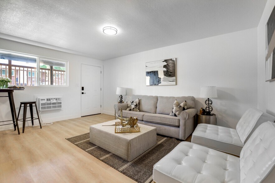 More Photos Of 5551 S Delaware St, Littleton Apartments For Sale
