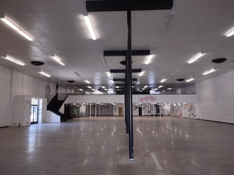 More Photos Of 104 W 10th St, Tracy Freestanding For Lease