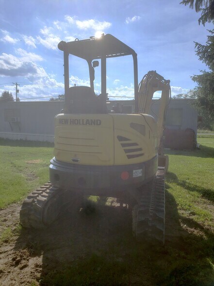 More Photos Of 164 County Road 8, Mc Donough Racetrack For Sale