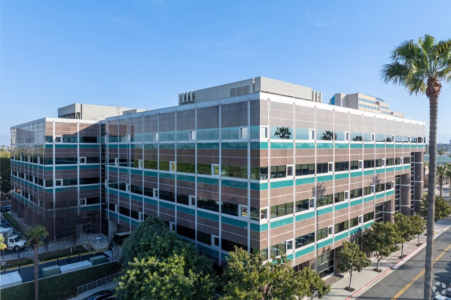 More Photos Of 5201 Great America Pkwy, Santa Clara Office For Lease