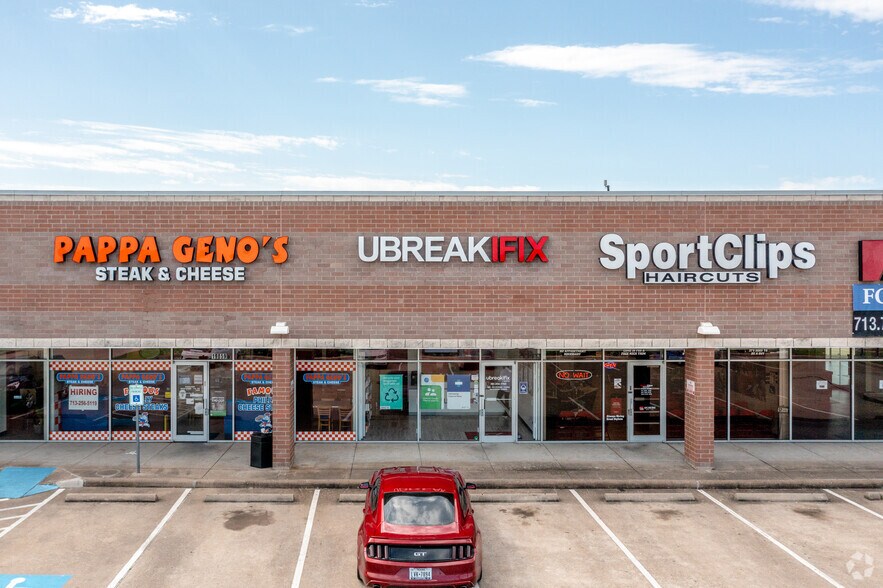 More Photos Of 19859 Katy Fwy, Houston Freestanding For Lease