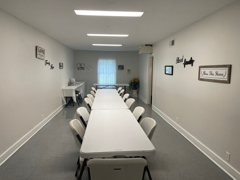 More Photos Of 311 E Homan St, Baytown Religious Facility For Sale