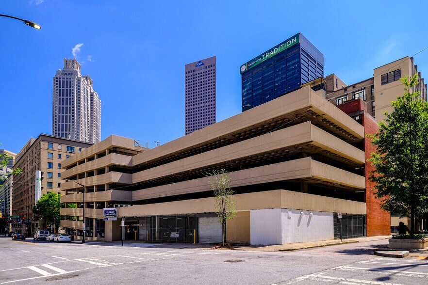 Primary Photo Of 100-104 Luckie St, Atlanta Specialty For Sale