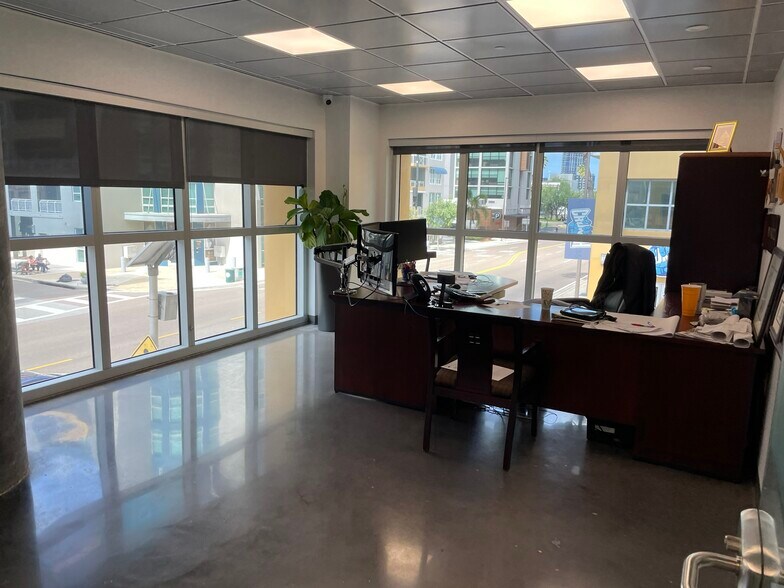 More Photos Of 1208 E Kennedy Blvd, Tampa Apartments For Lease