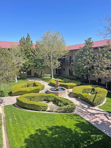 More Photos Of 44725 10th St W, Lancaster Medical For Lease