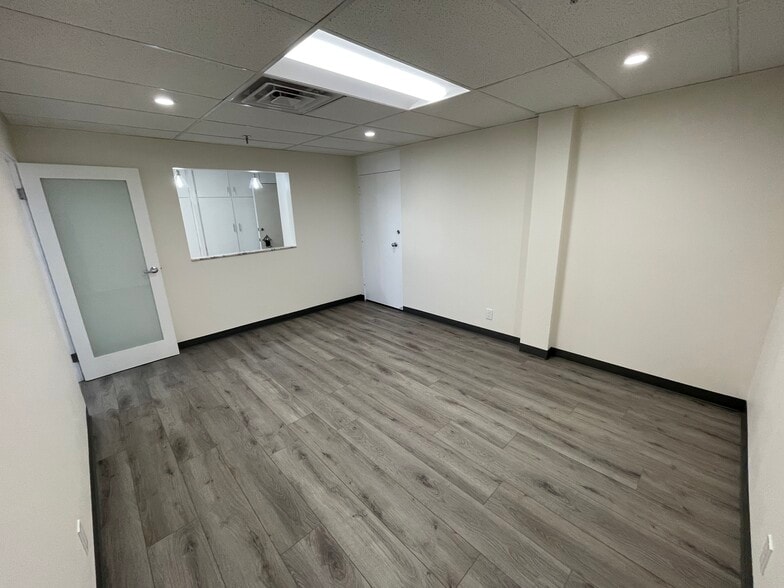 More Photos Of 4305 Torrance Blvd, Torrance Medical For Sale