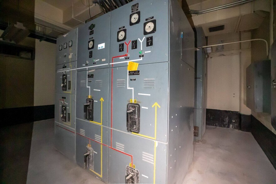 More Photos Of 93 Cedar St, Sudbury Office For Sale