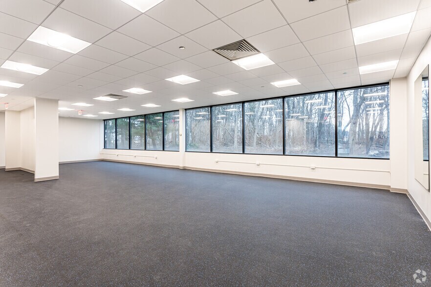 More Photos Of 200 Great Pond Dr, Windsor Office For Lease