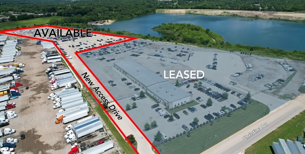 More Photos Of 900 Christina Dr, East Dundee Land For Lease