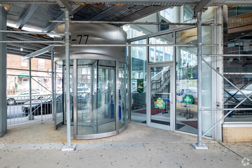 More Photos Of 97-77 Queens Blvd, Rego Park Office For Lease