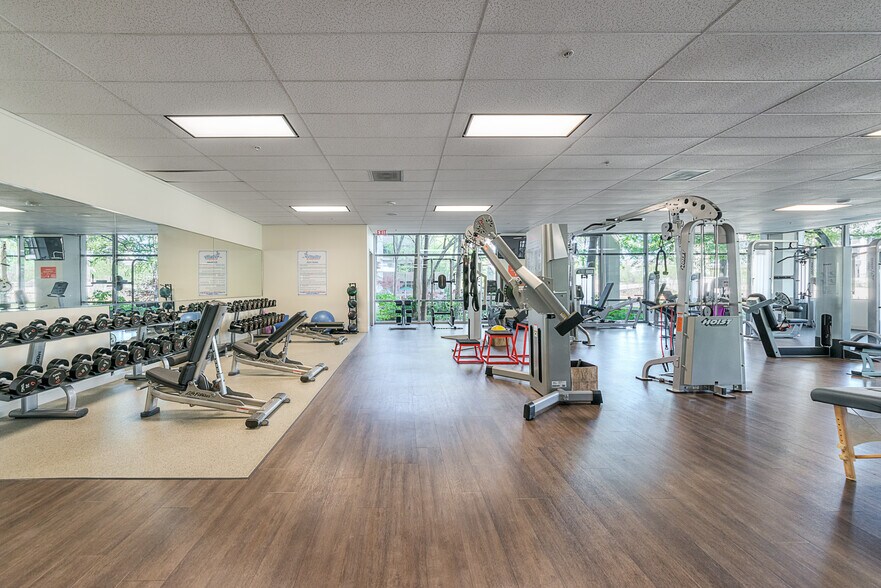 More Photos Of 12404 Park Central Dr, Dallas Office For Lease