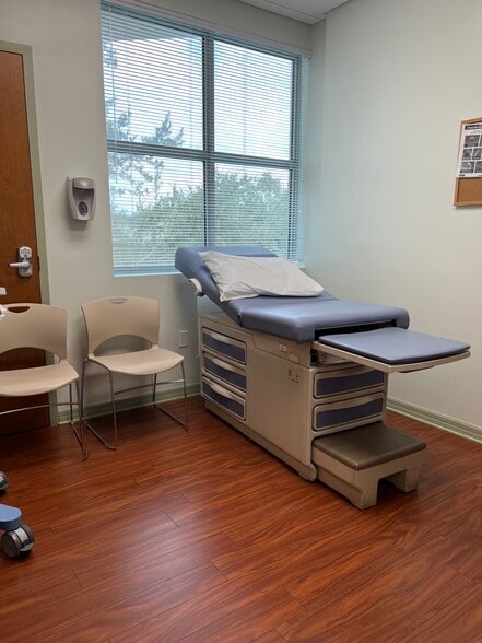 More Photos Of 2402 Frist Blvd, Fort Pierce Medical For Sale