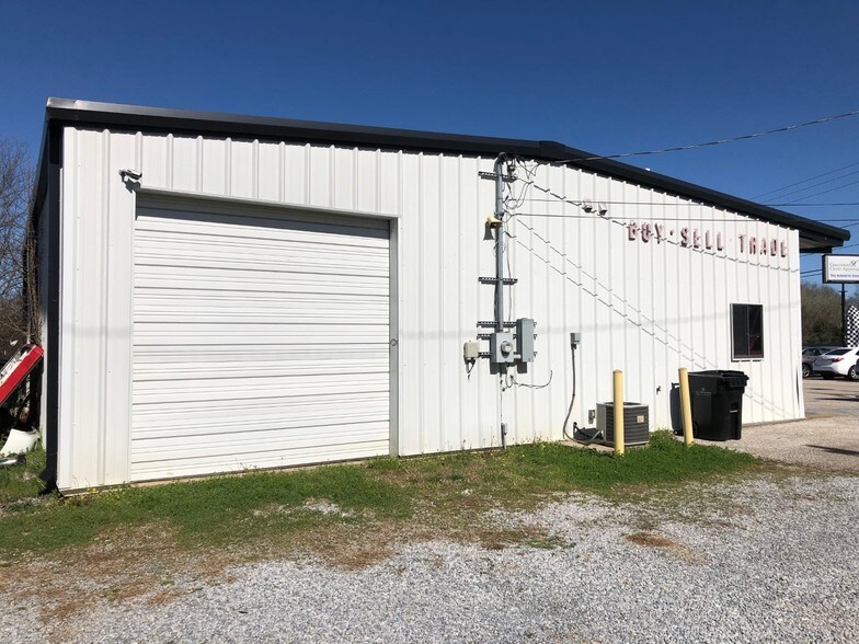 3085 Wetumpka Hwy, Montgomery, AL 36110 Auto Dealership For Sale