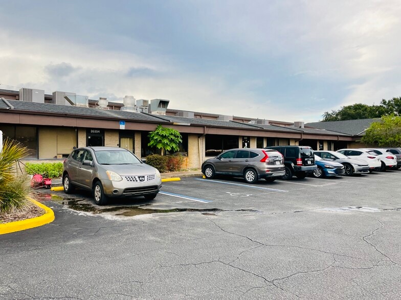 More Photos Of 35354-35364 State Road 54, Zephyrhills Unknown For Lease