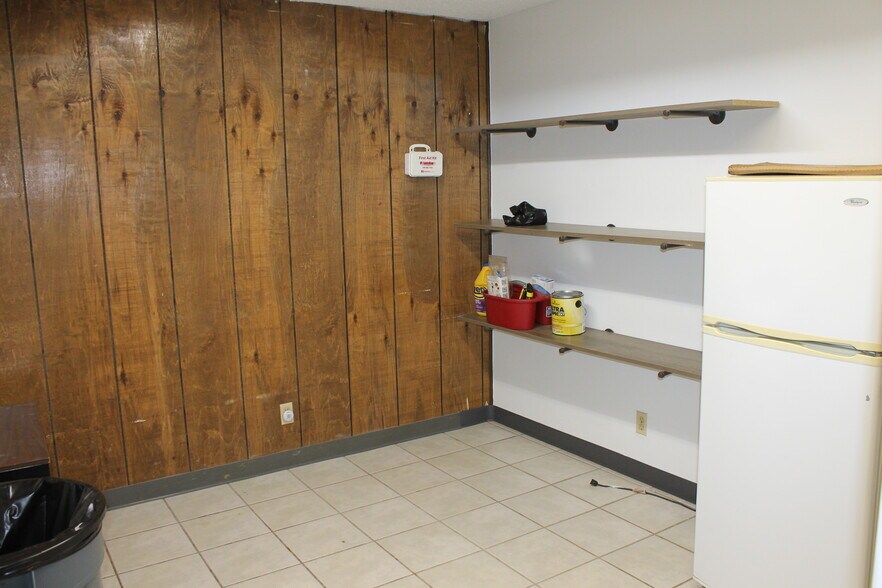 More Photos Of 320 W Lincoln Hwy, Cortland Industrial For Sale