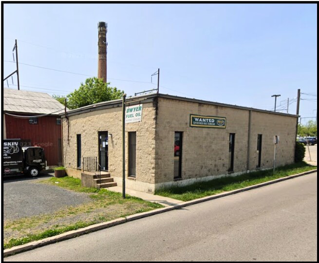 More Photos Of 152 S Main St, Ambler Warehouse For Lease