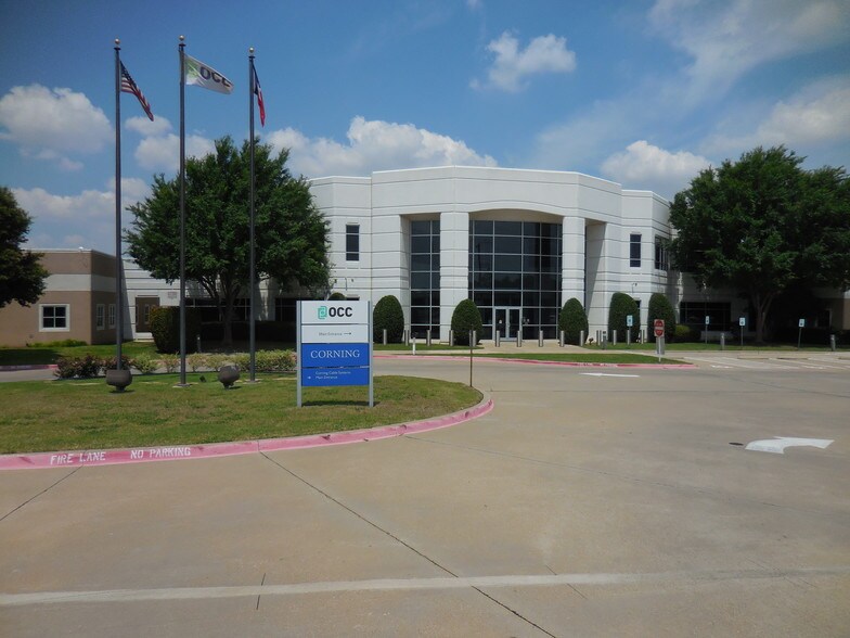 More Photos Of 6032 Innovation Way, Keller Loft Creative Space For Sale