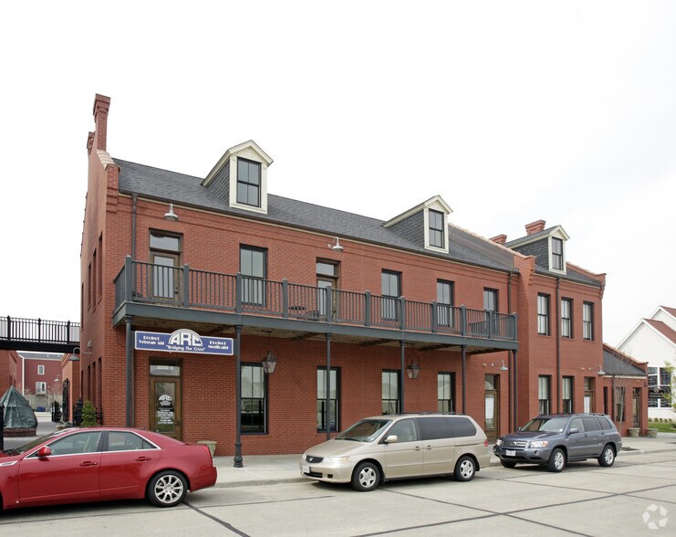 More Photos Of 3333-7 Rue Royale, Saint Charles Coworking Space