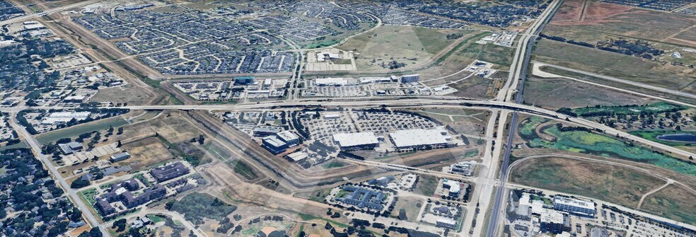 More Photos Of 520 Highway 6, Sugar Land Storefront For Lease