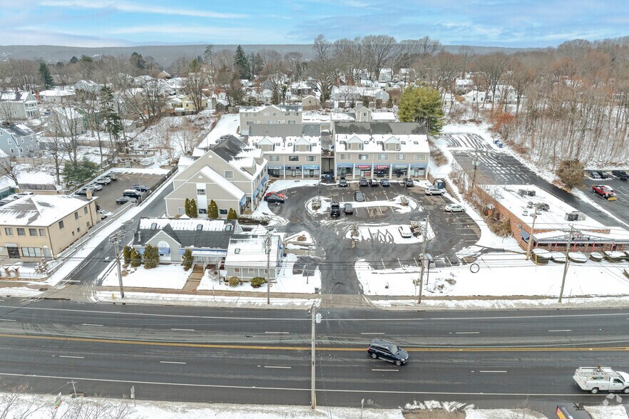 More Photos Of 1700 Dixwell Ave, Hamden General Retail For Lease