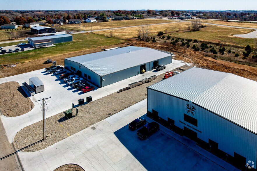 More Photos Of 1650 Commerce Dr, Tonganoxie Warehouse For Sale