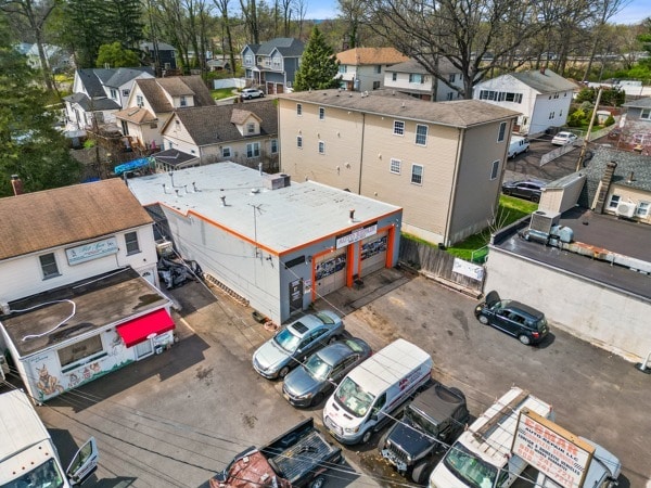 More Photos Of 305 S Michigan Ave, Kenilworth Industrial For Sale