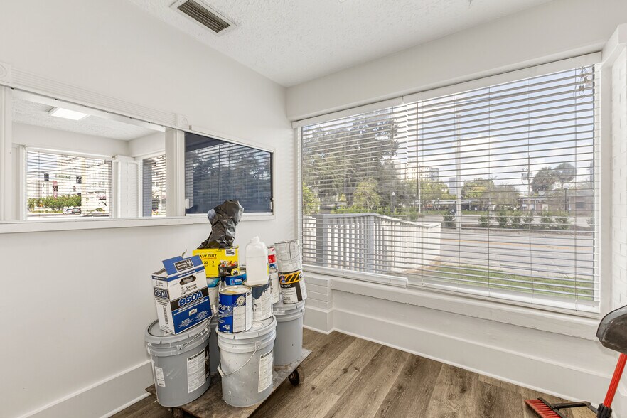 More Photos Of 138 E Gore St, Orlando Medical For Sale