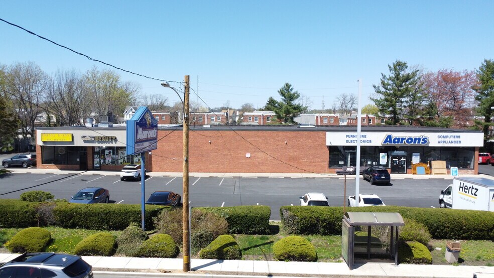 More Photos Of 326 N Chester Pike, Glenolden Storefront For Sale