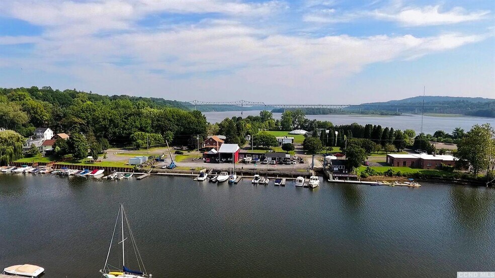More Photos Of 103 Main St, Catskill Marina For Sale