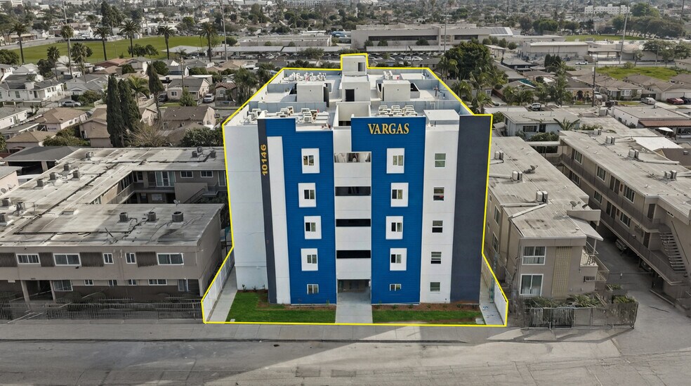 More Photos Of 10136 Inglewood Ave, Inglewood Apartments For Sale