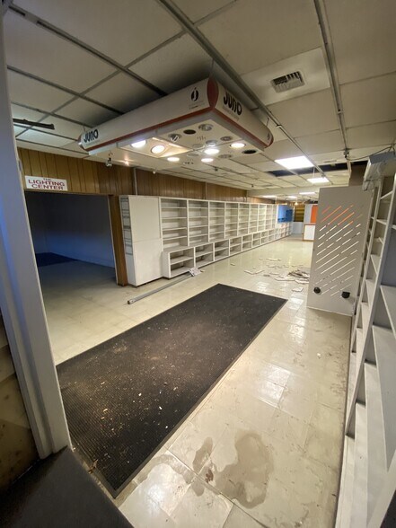 More Photos Of 911-917 W 1st Ave, Spokane Office For Sale