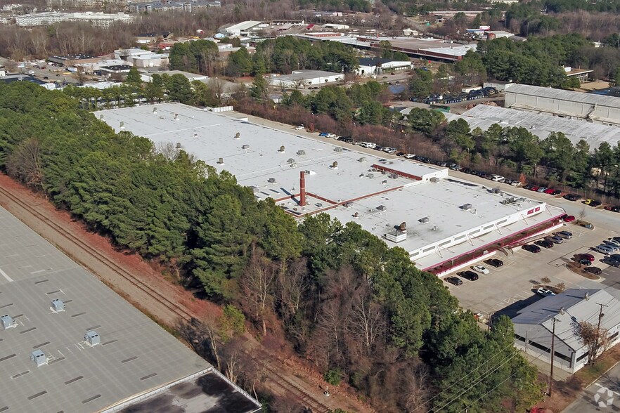 More Photos Of 1053 Whitaker Mill Rd, Raleigh Coworking Space