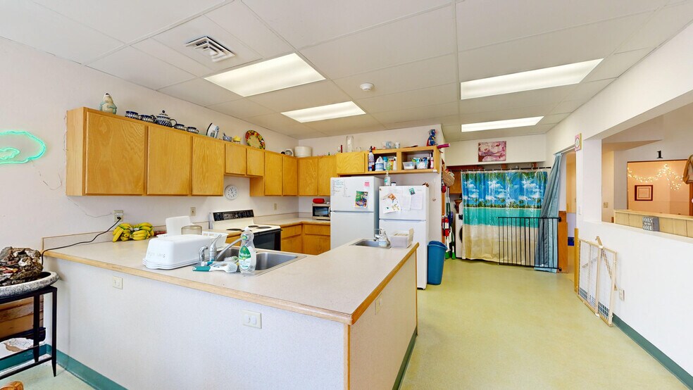 More Photos Of 225 E Palouse River Dr, Moscow Loft Creative Space For Sale