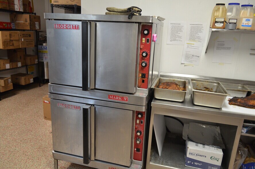 More Photos Of 139 Green St, Bushnell Freestanding For Sale