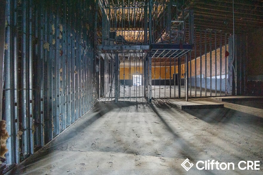More Photos Of 84-96 Market St, Clifton Unknown For Sale
