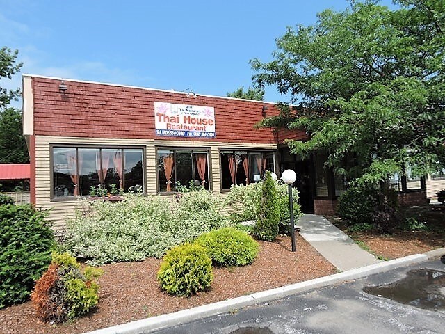 More Photos Of 544 Highgate Commons Rd, Saint Albans Freestanding For Lease