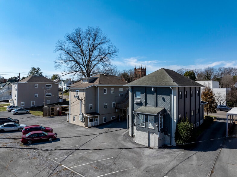 More Photos Of 200/204/206 Watauga Ave, Johnson City Apartments For Sale