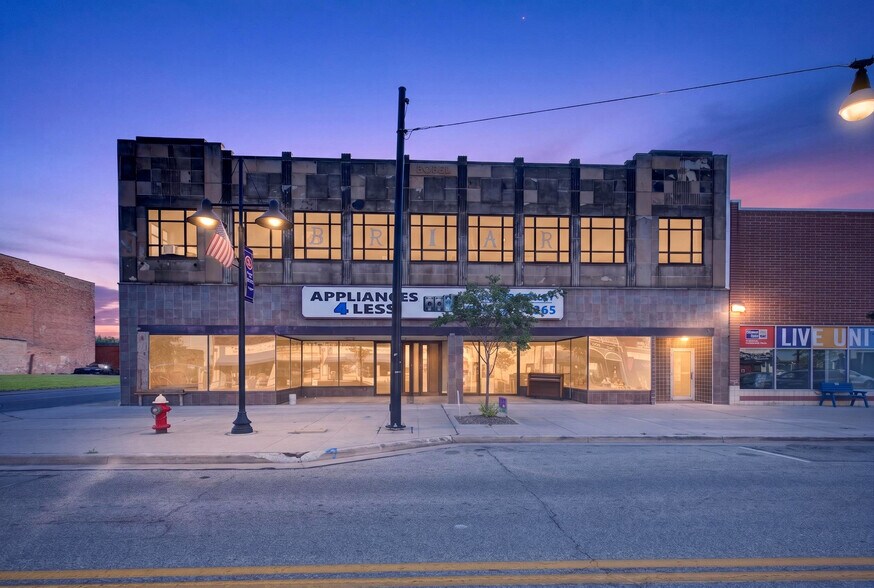 More Photos Of 668 Broadway, Lorain Storefront Retail Office For Sale