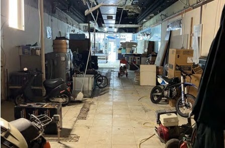 More Photos Of 22 N Saginaw St, Pontiac Storefront Retail Office For Sale