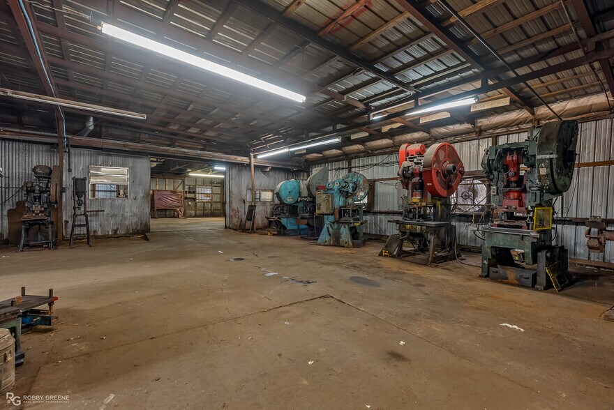More Photos Of 1326 East St, Minden Industrial For Sale