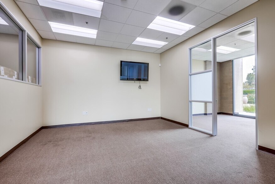 More Photos Of 16520 Bake Pky, Irvine Office For Lease