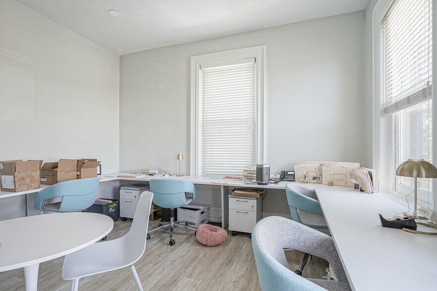 More Photos Of 10 W Main St, Moorestown Office For Sale