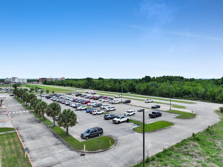More Photos Of 2501 Jimmy Johnson Blvd, Port Arthur Medical For Sale