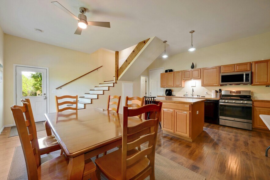 More Photos Of 1137 Loop 163, Blanco Land For Lease