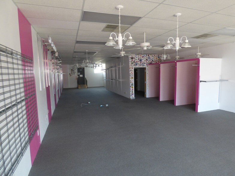 More Photos Of 3500-3508 Hampton Ave, Saint Louis General Retail For Lease