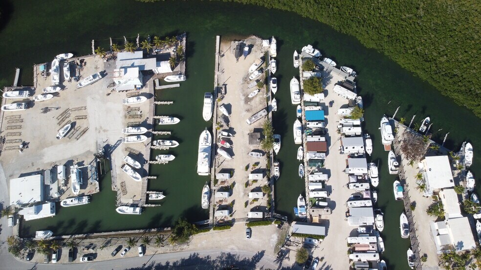 More Photos Of 199 Morris Ave, Key Largo Marina For Sale