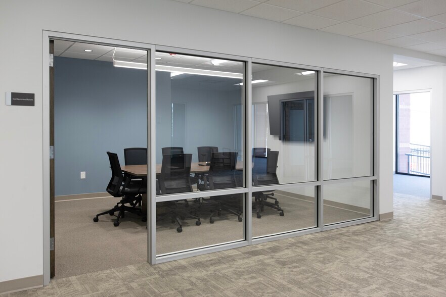 More Photos Of 135 N Church St, Spartanburg Office For Lease