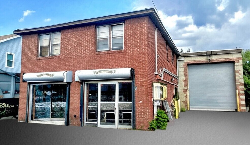 More Photos Of Midland Ave, Hicksville Warehouse For Sale