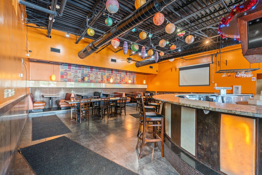 More Photos Of 801 Highway 17 S, North Myrtle Beach Restaurant For Sale
