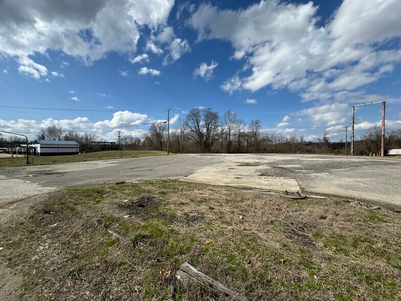 More Photos Of 125 Marion Pike, Coal Grove Land For Sale